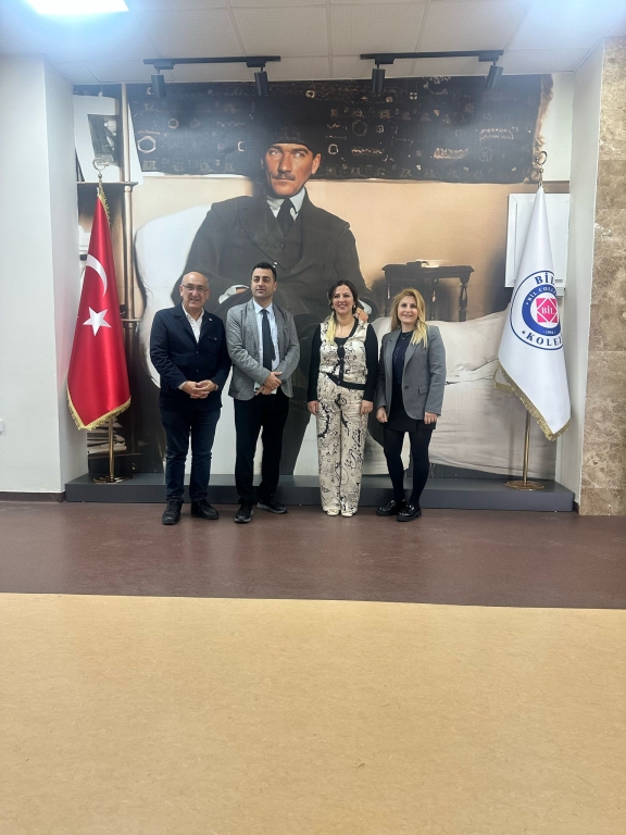 Özel Adana BİL Kolejinde Yıl Değerlendirme ve İstişare Toplantısı Gerçekleştirildi