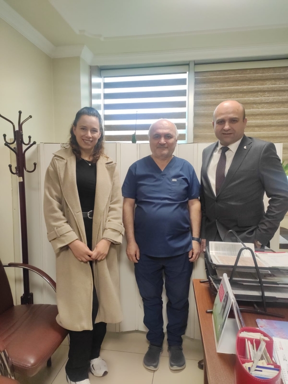 Manisa Bil Koleji ve Özel Grandmedical Hospital arasında Avantajlı Kayıt Protokolü İmzalandı