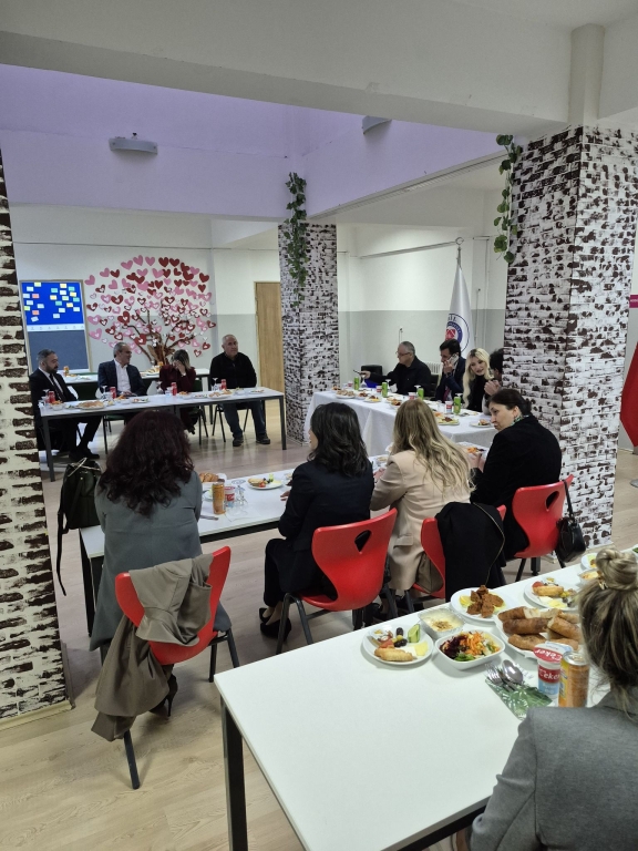 Eğitim Camiası ile İftar Buluşması görseli 3