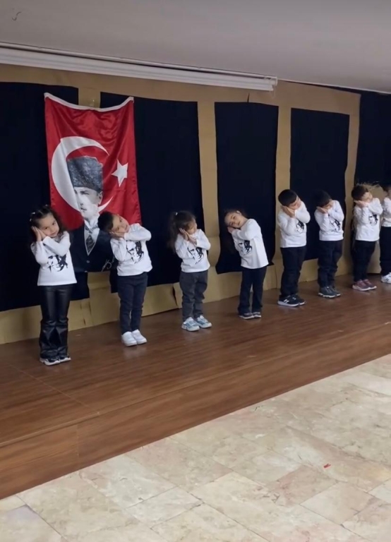 10 Kasım Atatürk’ü Anma Günü görseli 9