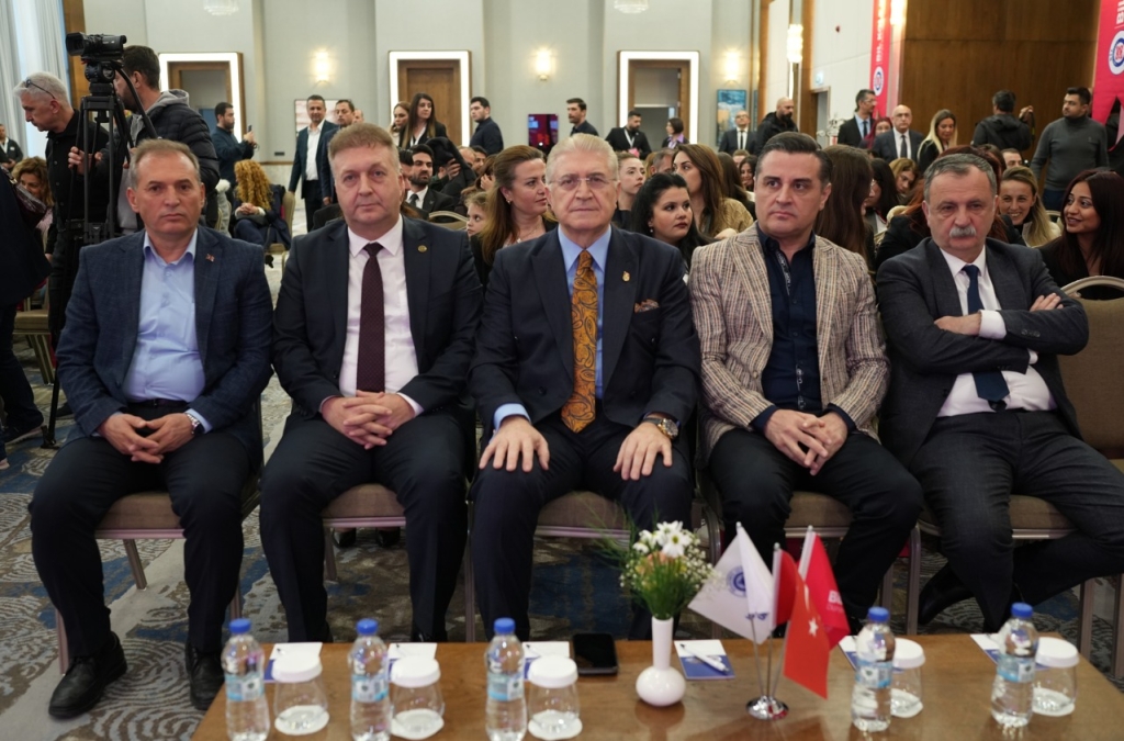 Protokolün Yoğun Katılımıyla BİL Koleji Manisa’da Kapılarını Açtı görseli 4