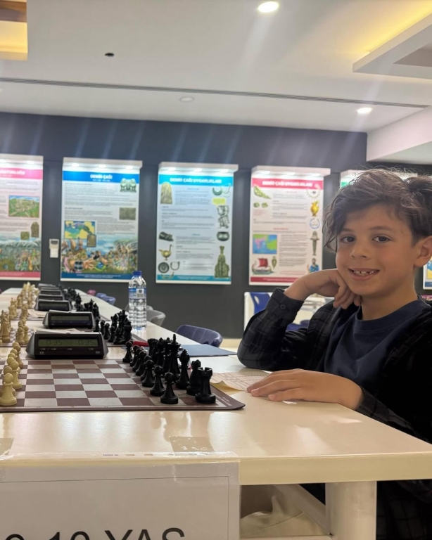 BİL CHESS 1. Hamle Satranç Turnuvası ♟️ 7-12 yaş kategorisi teknik toplantımızdan kareler sizlerle! görseli 9
