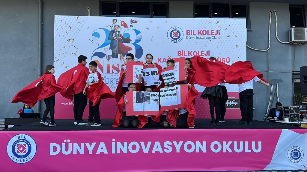 “Küçük hanımlar, küçük beyler... Sizler hepiniz, geleceğin bir gülü, yıldızı, bir bahtının aydınlığısınız. Memleketi asıl aydınlığa boğacak olan sizsiniz. Kendinizin ne kadar önemli, kıymetli olduğunuzu düşünerek ona göre çalışınız.” Mustafa Kemal ATATÜRK görseli 6
