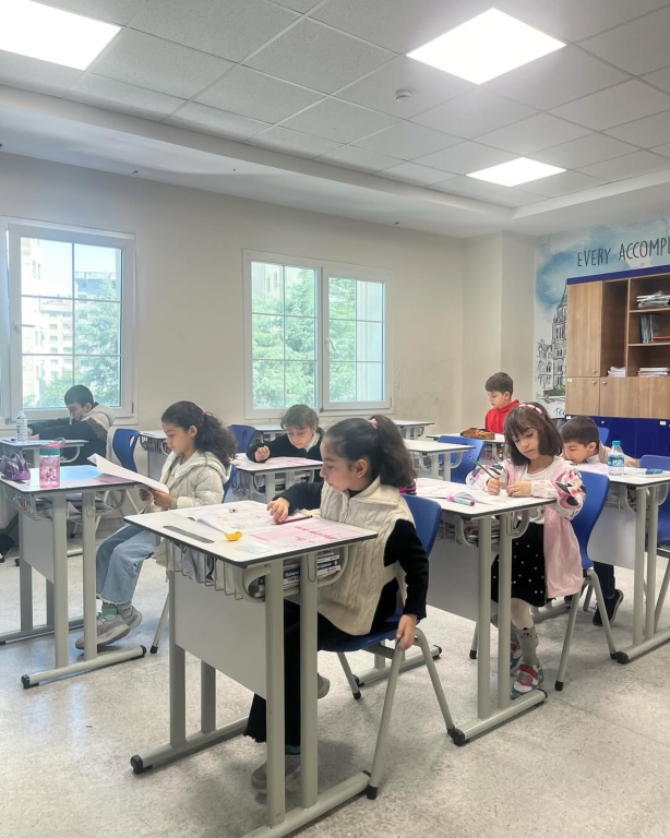 Okula Kabul ve Bursluluk Sınavımızın ilk gününü başarıyla tamamladık! Bugün sınavımıza katılan tüm öğrencilerimize başarılar dileriz. Gösterdiğiniz ilgi ve güven için değerli velilerimize ve bizleri tercih eden herkese gönülden teşekkür ederiz. Eğitim yolculuğunda birlikte ilerlemek dileğiyle! #BurslulukSınavı #EğitimdeFırsat #GeleceğeBirAdım #BaşarıDoluYolculuk görseli 8