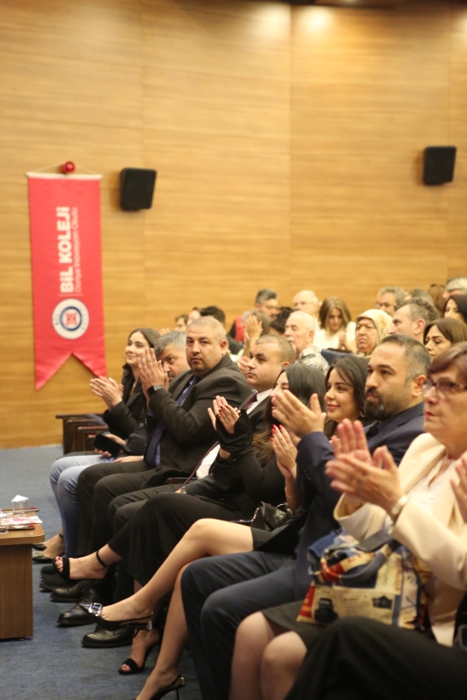 2024-2025 EĞİTİM ÖĞRETİM YILI BİL KOLEJİ KAĞITHANE KAMPÜSÜ 8. SINIF ÖĞRENCİLERİMİZ MEZUN OLDU! görseli 2