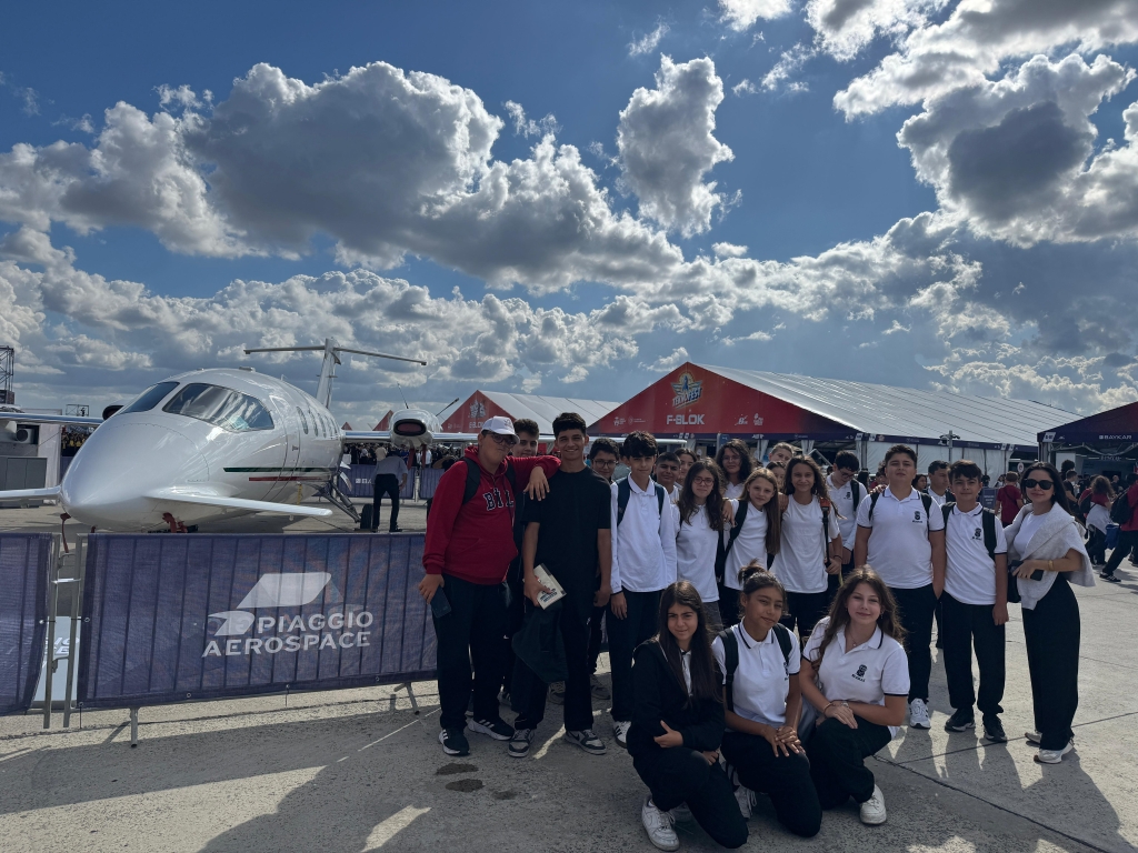 BİL KOLEJİ KAĞITHANE KAMPÜSÜ OLARAK TEKNOFESTTE YERİMİZİ ALDIK. BİLİM VE TEKNOLOJİ DÜNYASINI YERİNDE KEŞFETTİK.