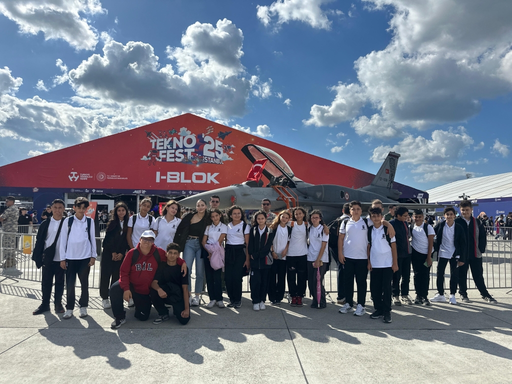 BİL KOLEJİ KAĞITHANE KAMPÜSÜ OLARAK TEKNOFESTTE YERİMİZİ ALDIK. BİLİM VE TEKNOLOJİ DÜNYASINI YERİNDE KEŞFETTİK. görseli 3