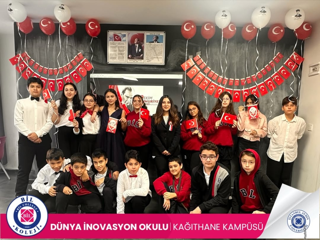 Yarın Cumhuriyeti ilan edeceğiz! Bir milletin yeniden doğuşuna, umuda ve özgürlüğe attığı en büyük adıma tanıklık edeceğiz. Bizler, o büyük mirasın emanetçileriyiz. Atatürk’ün yolunda, aklın, bilimin ve çağdaşlığın ışığında yürüyoruz. Cumhuriyetimizin 102. yılı kutlu olsun! Yaşasın Cumhuriyet!”