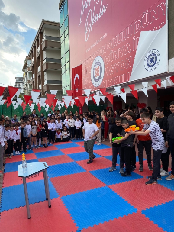 Yaşasın 23 Nisan! görseli 3