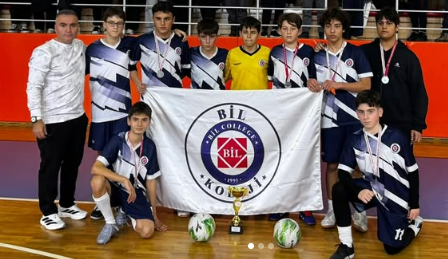 Ortaokul Öğrencilerimiz Sakarya Futsal Yıldız Erkekler İl İkincisi
