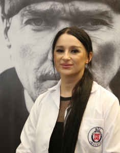 ESRA KARAVUL