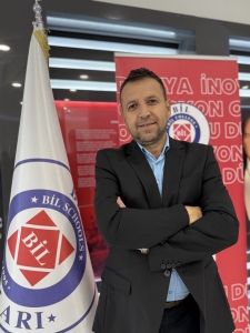 MUHLİS ŞEKER