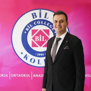 İsmet Emre ÖZEFE
